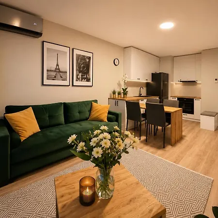 Lodz Milionowa 8 Studio Z Garazem I Klimatyzacja Blisko Piotrkowskiej-3