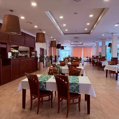 Hotel Neo Miedzyrzecz-3