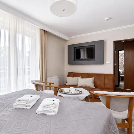 Aster-Resort-3