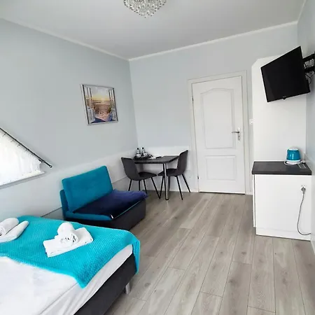 Solar Bed & Breakfast-2