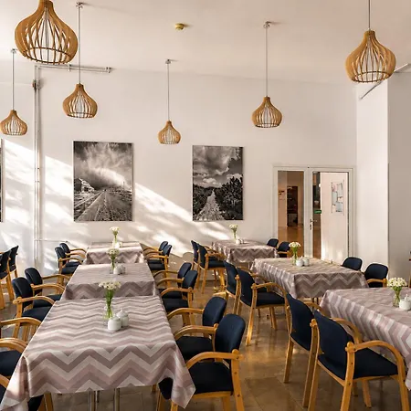Hotel Karolinka-2