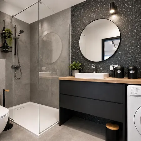 Milionowa 8A I Fuzja I Cozy 2-Room Apartment I AC I Paid Garage Parking I Near Piotrkowska-3