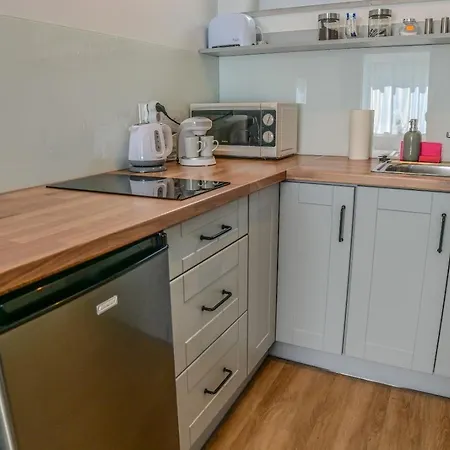 Apartamenty Nad Rzeką-3