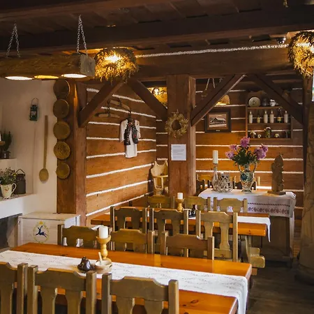 Karczma Regionalna Hotel GOŚCINNA CHATA-3