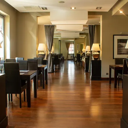 Hotel Nowy Dwor Elizy Blisko Sky Bridge-3