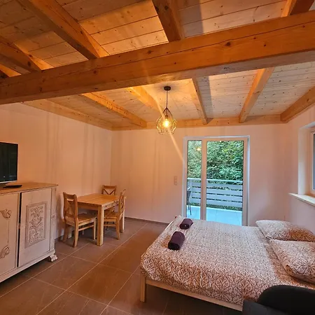 Apartamenty nad potokiem-3