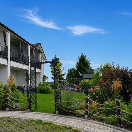 Apartamenty Poświata - dwupokojowe z widokiem na łąki-3