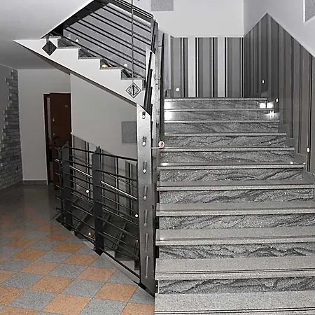Dom Przyjęć Pradziad-3