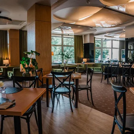 Hotel Wodnik-3