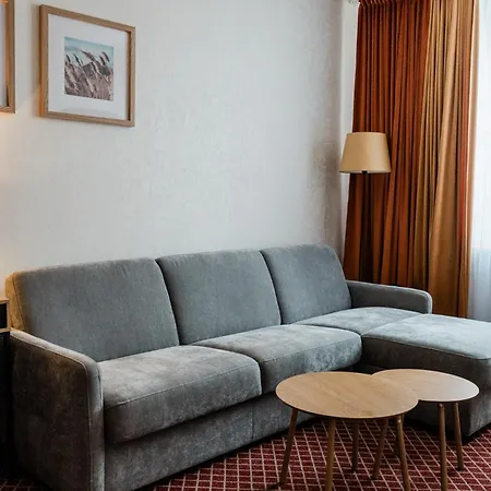 Hotel Wodnik-2