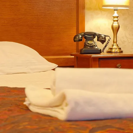 Hotel Kazimierski Zdrój-3