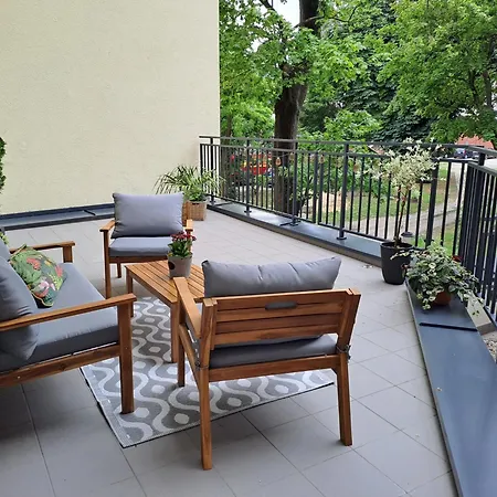 Komfortowy Apartament Przy Bramie Targowej z tarasem- Old Town-3