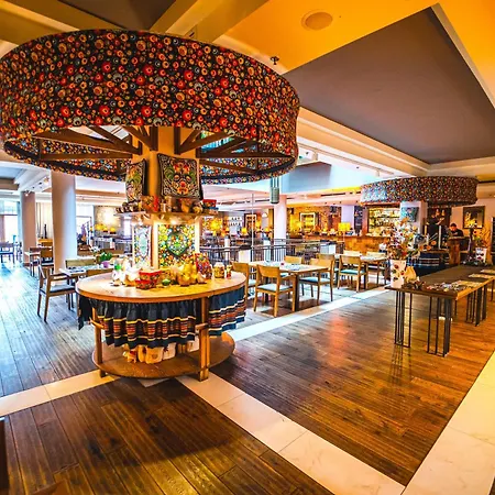 Hotel Bristol Tradition And Luxury-2