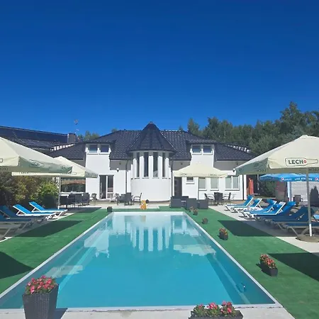 Brydar With Sauna, Swimming Pool And Jacuzzi-2