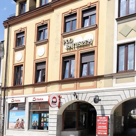 Hotel Pod Ratuszem-3