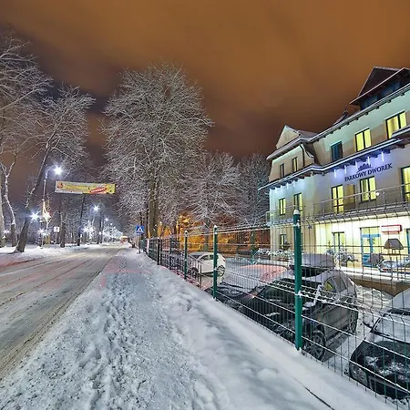 Parkowy Dworek-2