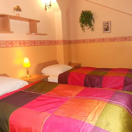Hotel Karolina-3