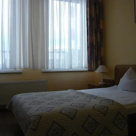 Blue Centrum Szkoleniowo-Hotelarskie-3