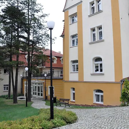 Zdrojowy Sanus-3