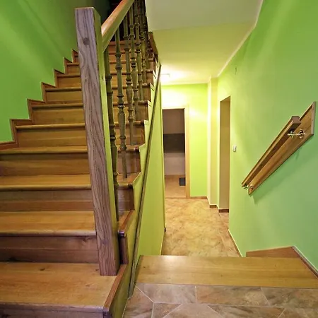 Dom na wzgórzu - POKOJE OZONOWANE-2