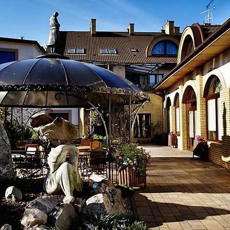 Hotel Everest-3