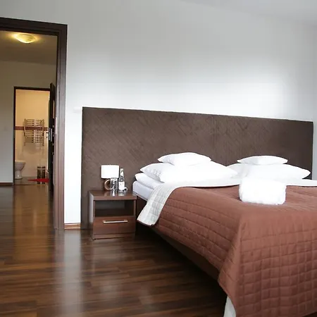 Noclegi Prestige-2