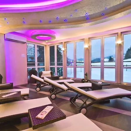 Centrum Green Hill Business & Spa-2