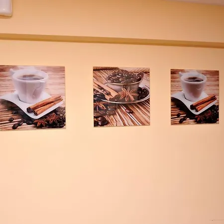 Pokoje I Apartamenty Iwona-3