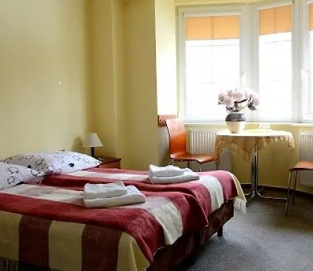 Hotelik przy Bramie-2