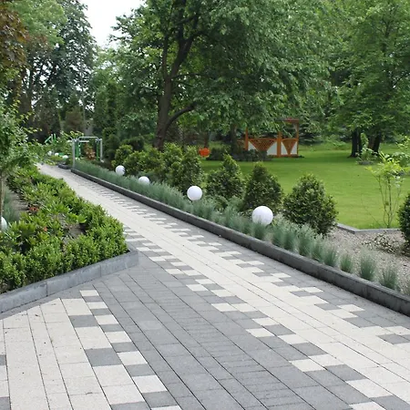 Pałac Ogrodowa-3