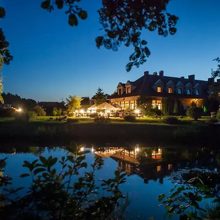 Hubertus Aparthotel & Restaurant & Horse Club-2