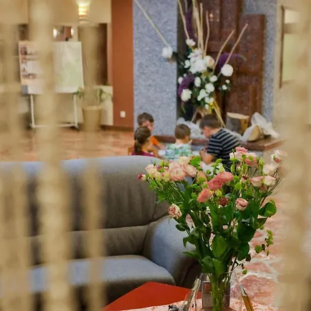 Hotel Jaskółka-3