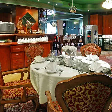 Hotel Restauracja Prestige-2