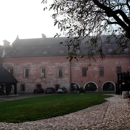 Dom Gości Opactwa Benedyktynów-3