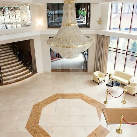 Hotel Rozdroże Nieborów-3