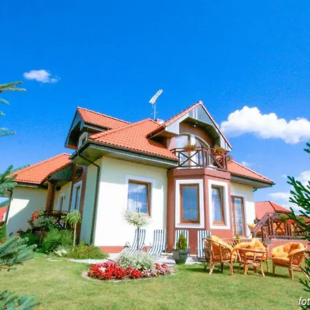 Willa Rogowskich - Apartamenty na wynajem w Rewalu-3