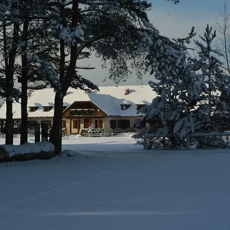 Dworek Pod Wiechą-2