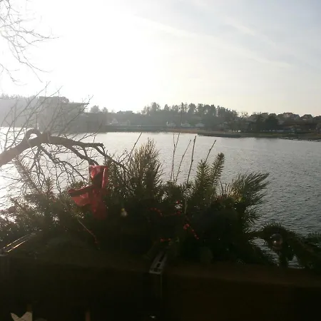 apartament z widokiem na jezioro-2