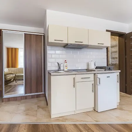 Pokoje I Apartamenty Poducha-2