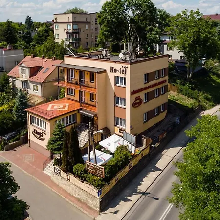 Osrodek Uslug Hotelarskich Kinga-3