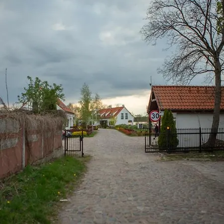 Mazurska Villa Deluxe W Pasymiu Z Prywatnym Pomostem Na Jezioro Kalwa I Lodzia Na Wylacznosc Najwyzsze Premium W Osada Zamkowa-3