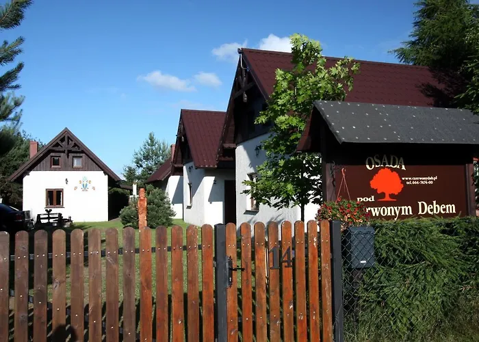 Osada Pod Czerwonym Dębem