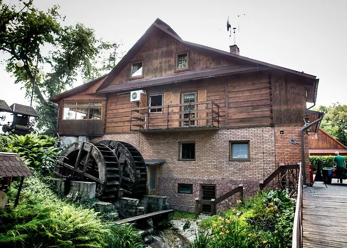 Bed and Breakfast Karczma Regionalna Młyn Zwierzyniec, Polska