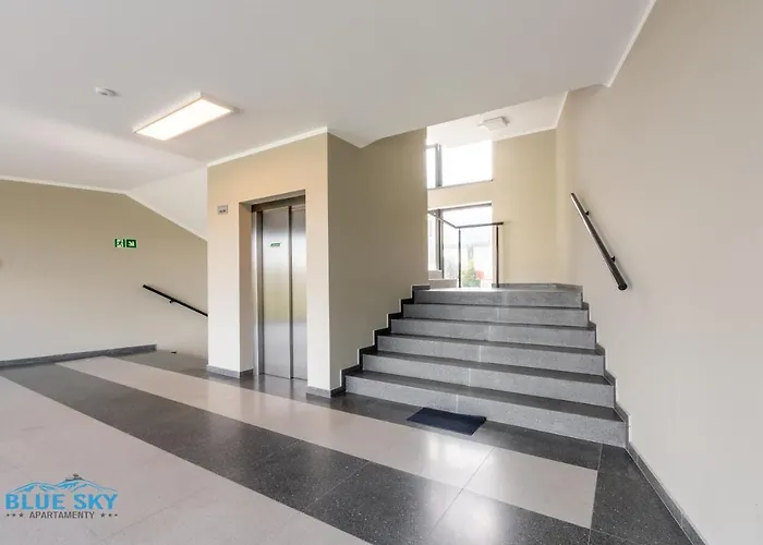 Apartamenty BlueSky - Karkonoska 13, z widokiem na góry, blisko szlaków i wyciągów, w zielonej okolicy