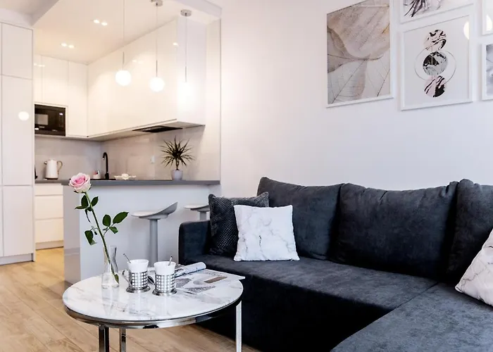 Lake View Apartment-Free Parking