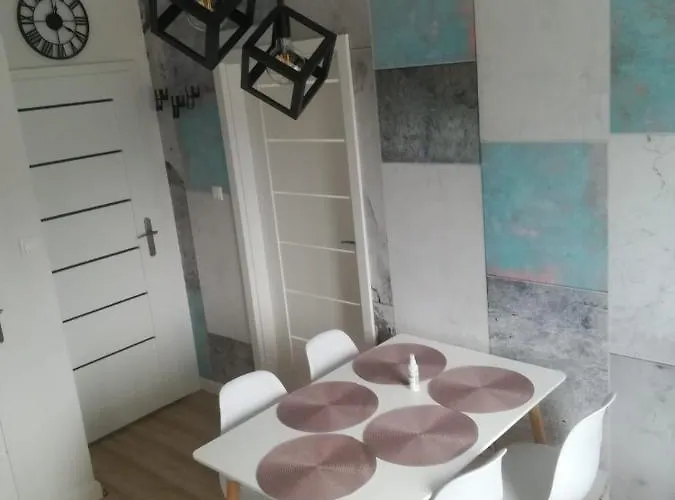 Apartamenty Modrzewiowa