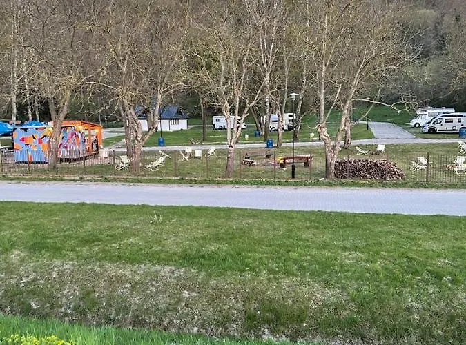 Hotel Camping Spichlerz Kazimierz Dolny, Polska