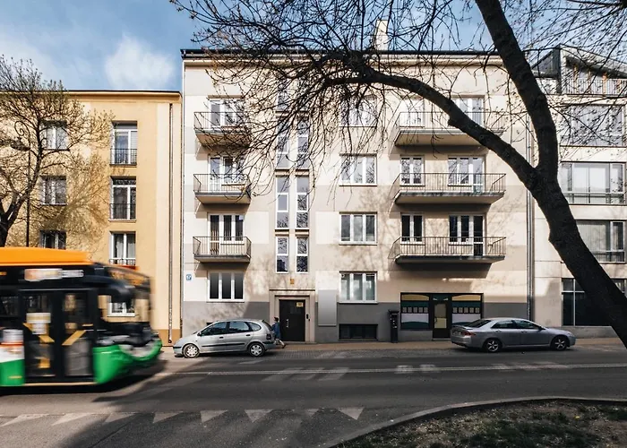 W Centrum, Zarezerwuj Teraz