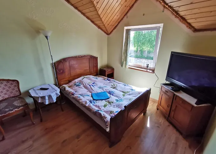 Agroturystyka Klęk Stryków, Polska
