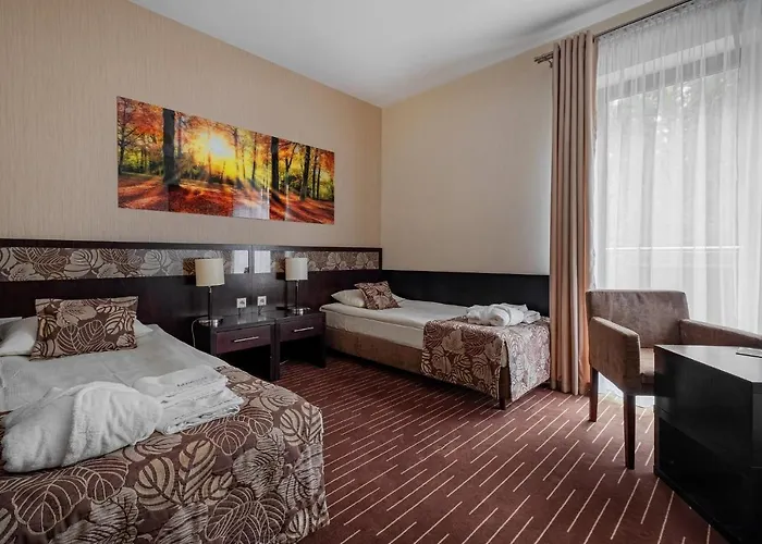 Hotel Uroczysko Cedzyna, Polska